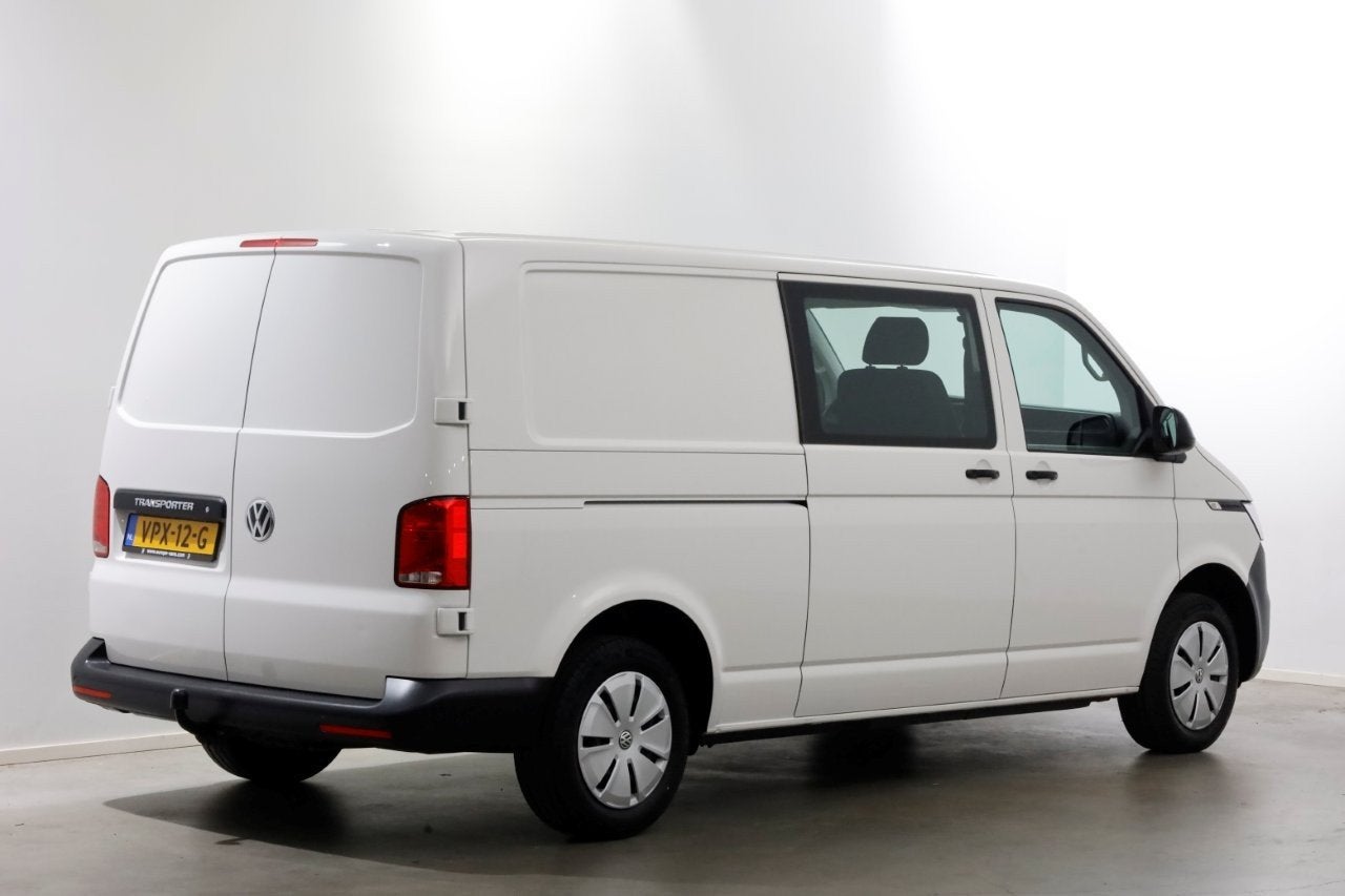 Volkswagen Transporter T6.1 2.0 TDI Lang D.C. Airco/Navi/Sto, Voorwielaandrijving, Dealer onderhouden, Gebruikt, Euro 6