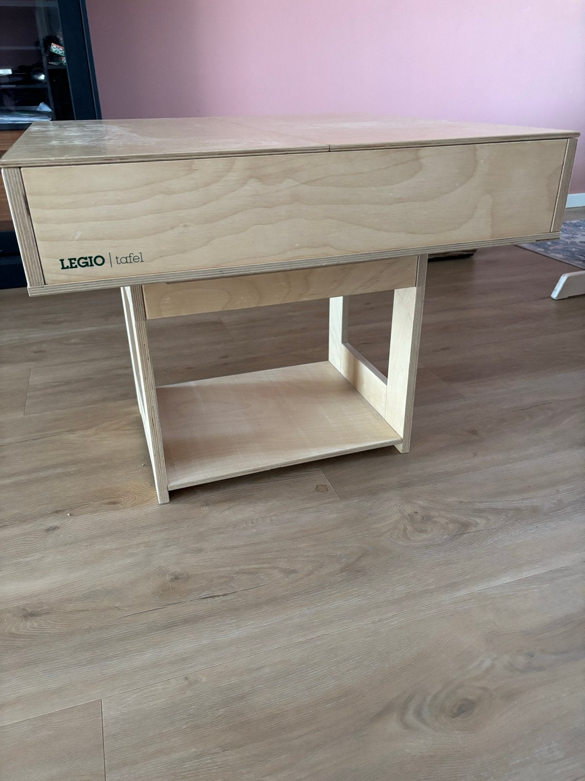 Legio Tafel - Multifunctionele Houten kinder speeltafel, Ophalen, Gebruikt, Tafel