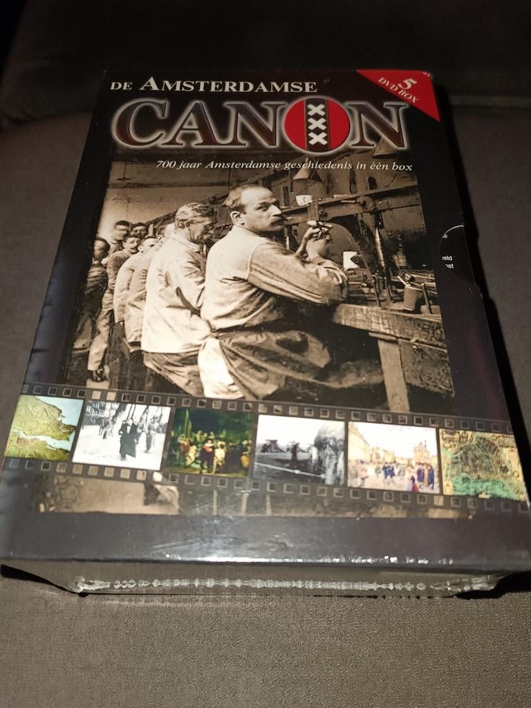 De Amsterdamse kanon - 5 dvd box, Cd's en Dvd's, Alle leeftijden, Ophalen of Verzenden, Zo goed als nieuw, Oorlog of Misdaad