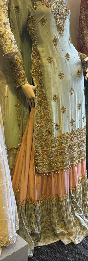 Luxe Lehenga / Pakistaanse outfit - Maat M incl. Sieraden, Kleding | Dames, Gelegenheidskleding, Maat 38/40 (M), Overige typen