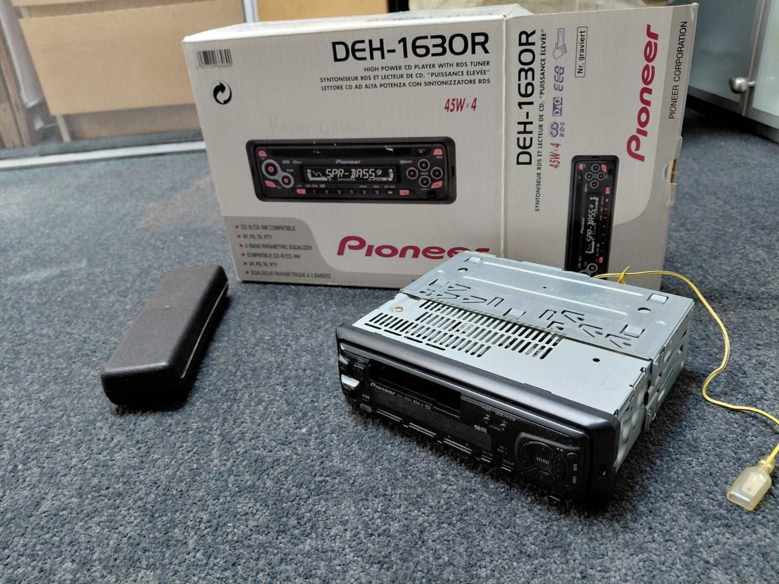 Pioneer DEH-1630R Autoradio CD-speler met RDS Tuner, Ophalen of Verzenden, Zo goed als nieuw