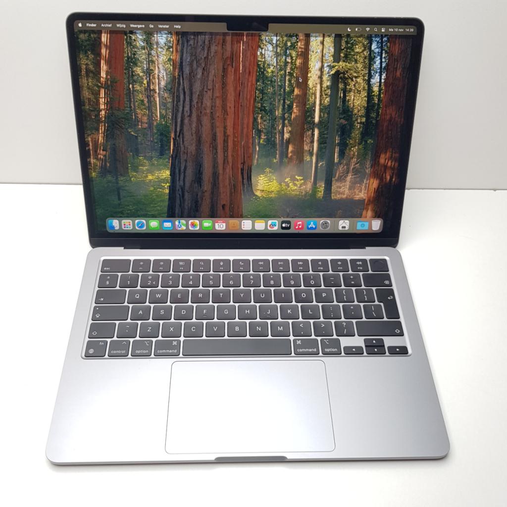 Macbook Air M3 2024 Grijs, Computers en Software, Apple Macbooks, Zo goed als nieuw