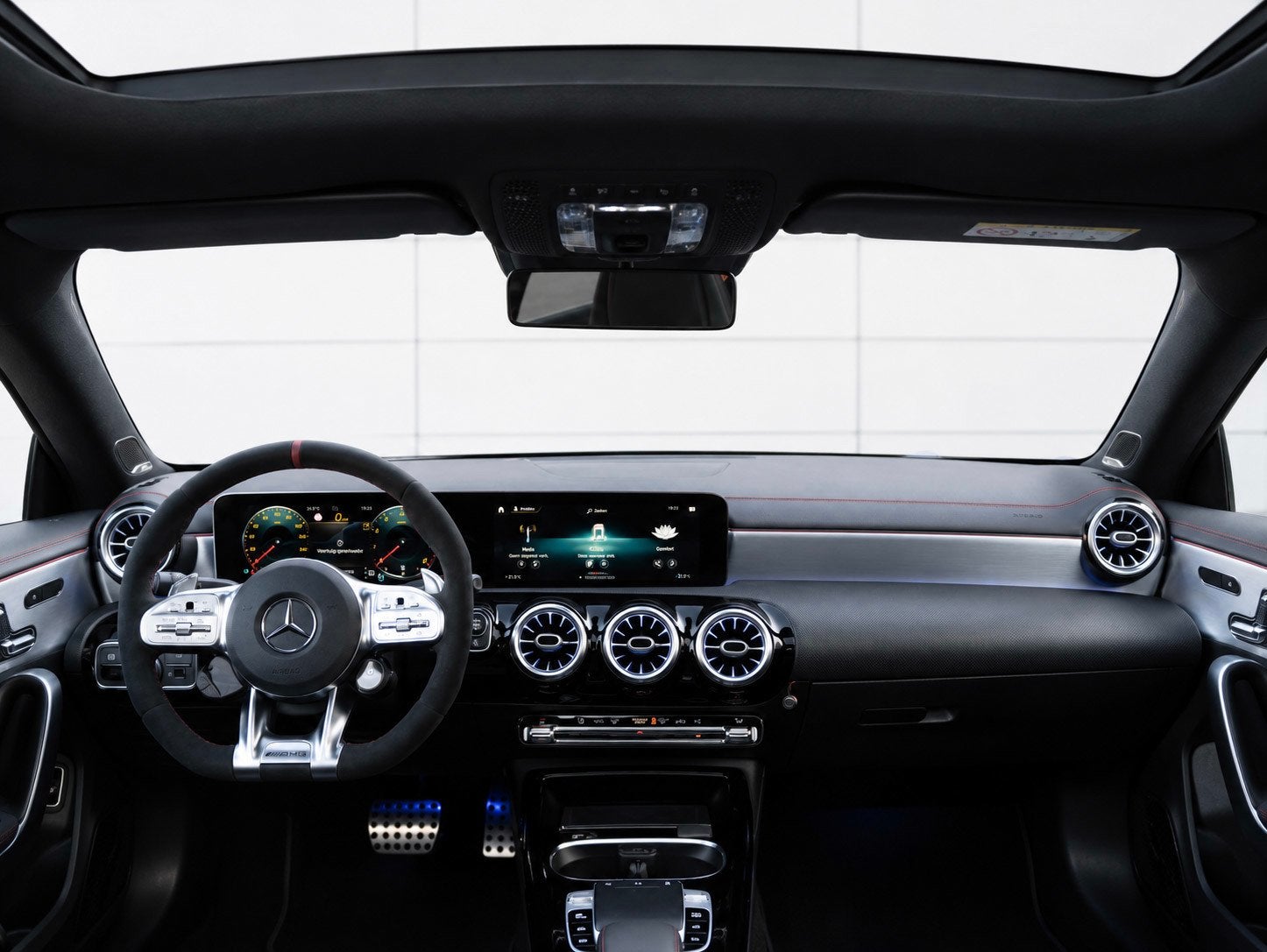 Mercedes-Benz CLA-klasse AMG 35 4MATIC Pano/Schaal/Perf stuu, Automaat, CLA, 1490 kg, 4 cilinders