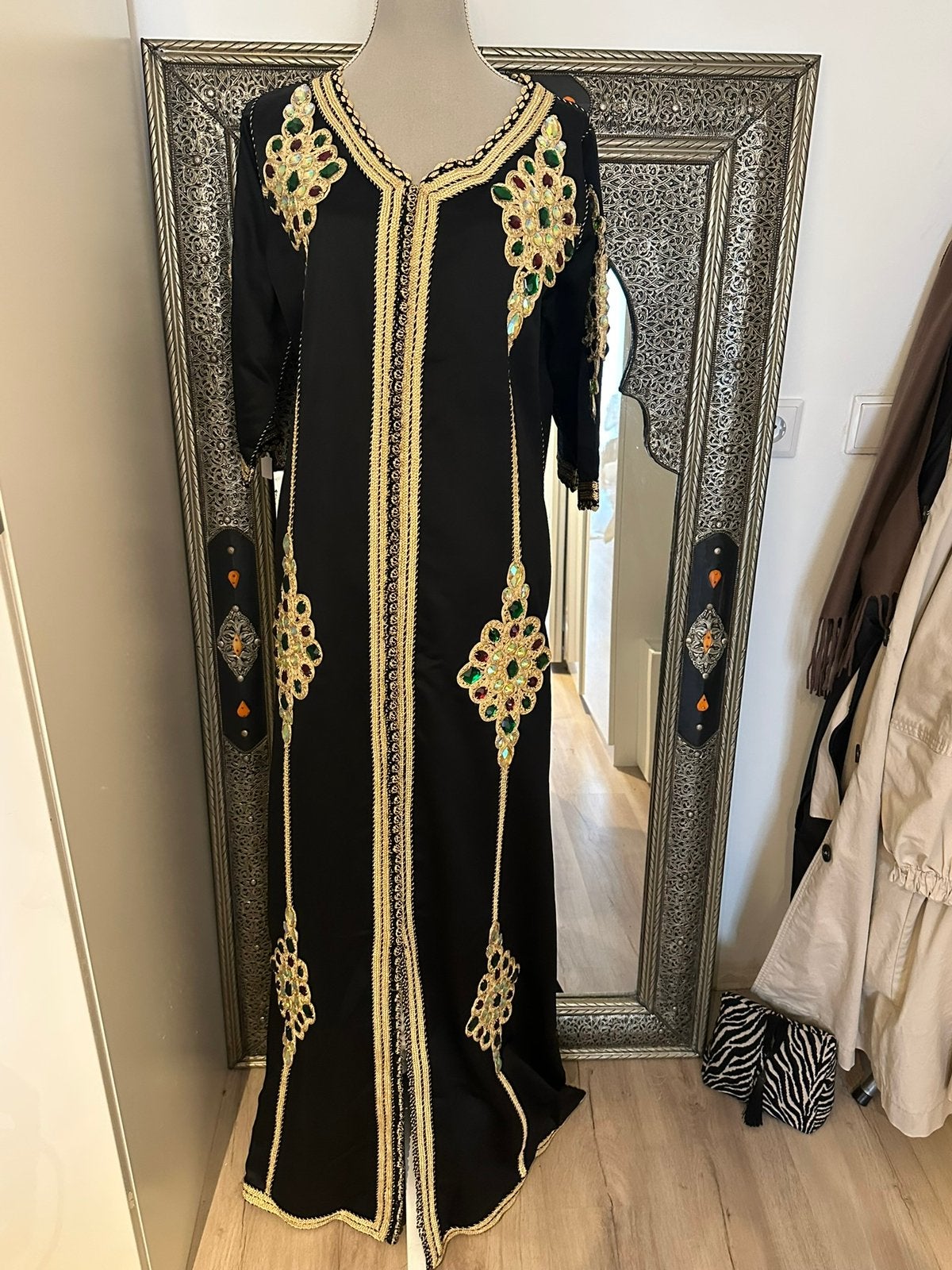 Kaftan zwart met goud, Maat 38/40 (M), Overige typen, Verzenden, Zwart