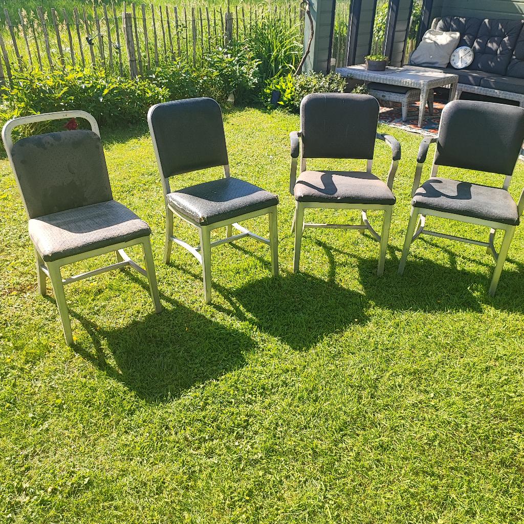 Good Form vintage stoelen, Ophalen, Gebruikt, Vier, Metaal