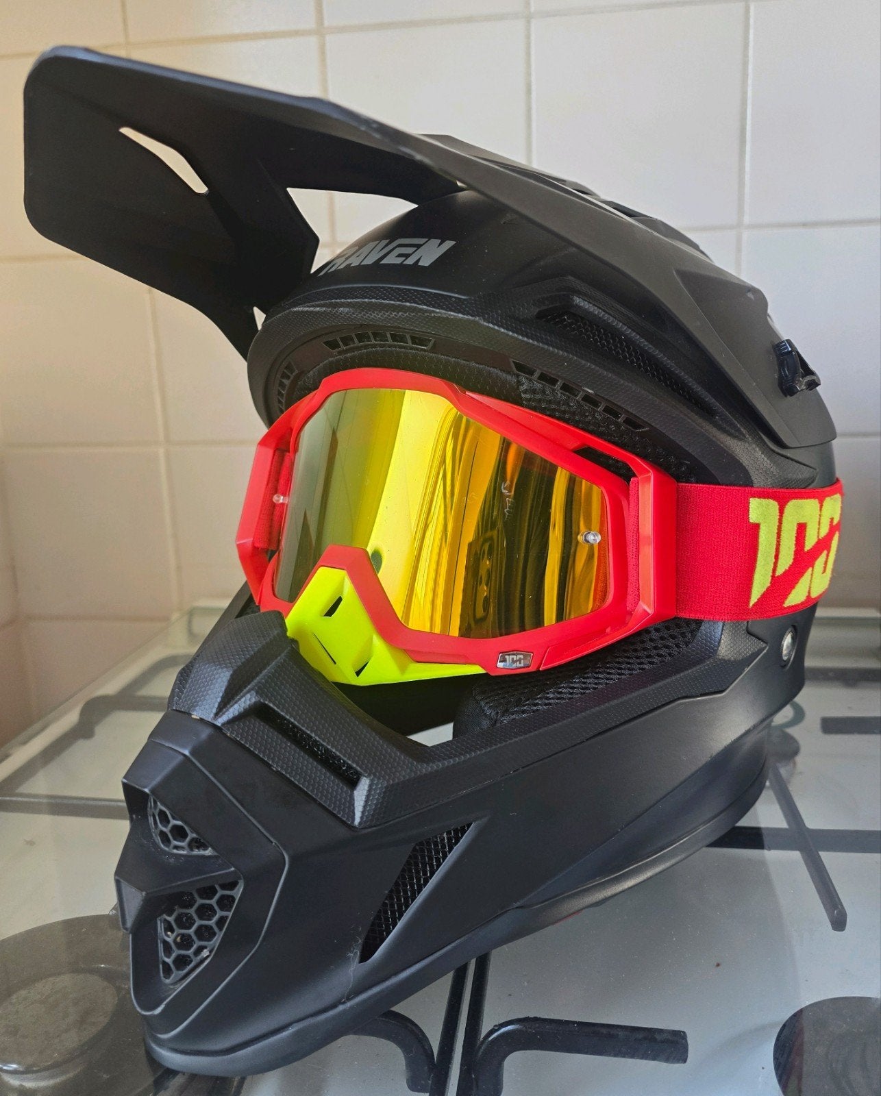 Raven Airborne Evo Helm maat S 55/57cm, Overige merken, Offroadhelm, Dames, Ophalen of Verzenden