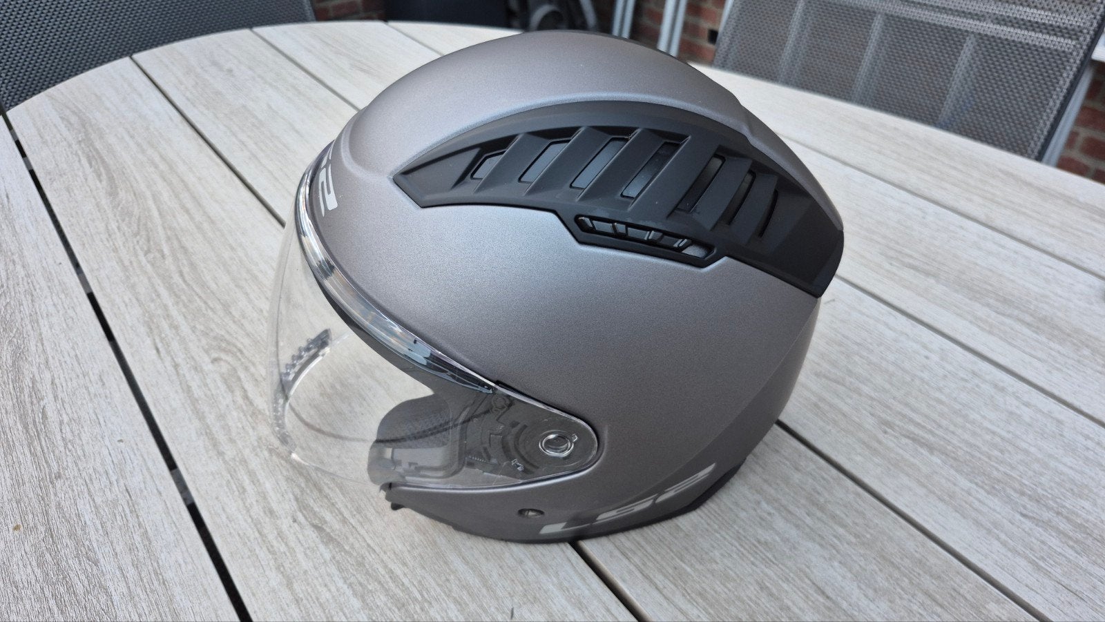 Zo goed als nieuwe LS2 yet helm, Fietsen en Brommers, Ophalen of Verzenden, Zo goed als nieuw, Small