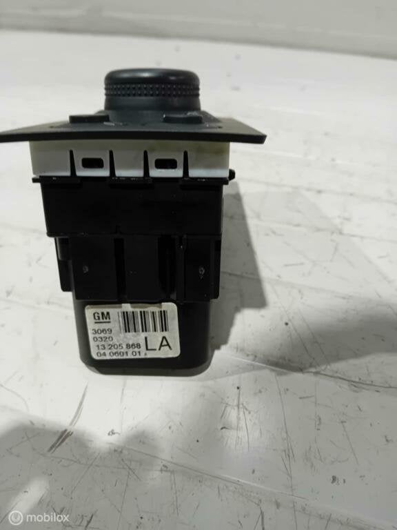 Lichtschakelaar Opel Zafira 13205868, Auto-onderdelen, Gebruikt, Ophalen of Verzenden