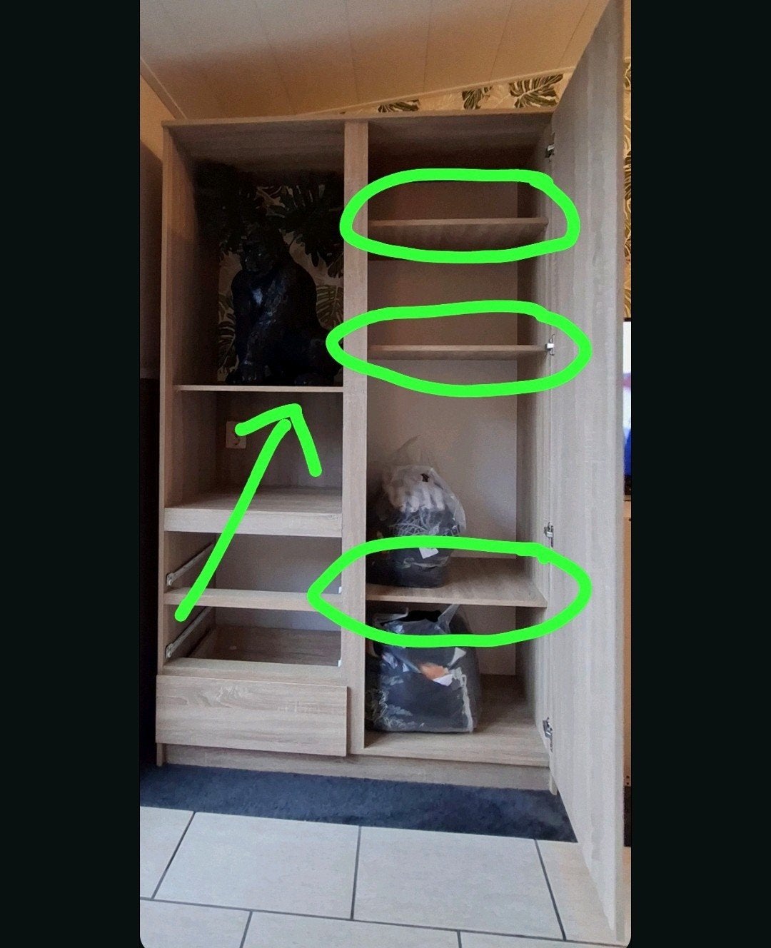 GEVRAAGD planken / schappen licht eiken Jysk Limfjorden kast, Ophalen