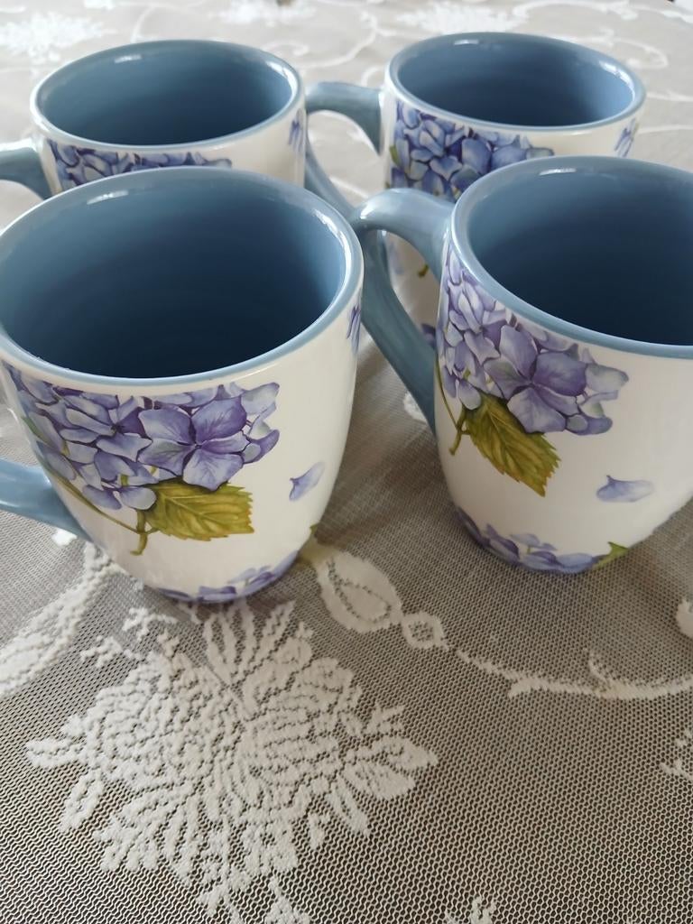 4 nieuwe grote bekers /mokken Jet by ter Steege, Huis en Inrichting, Keuken | Servies, Nieuw, Ophalen of Verzenden, Overige stijlen