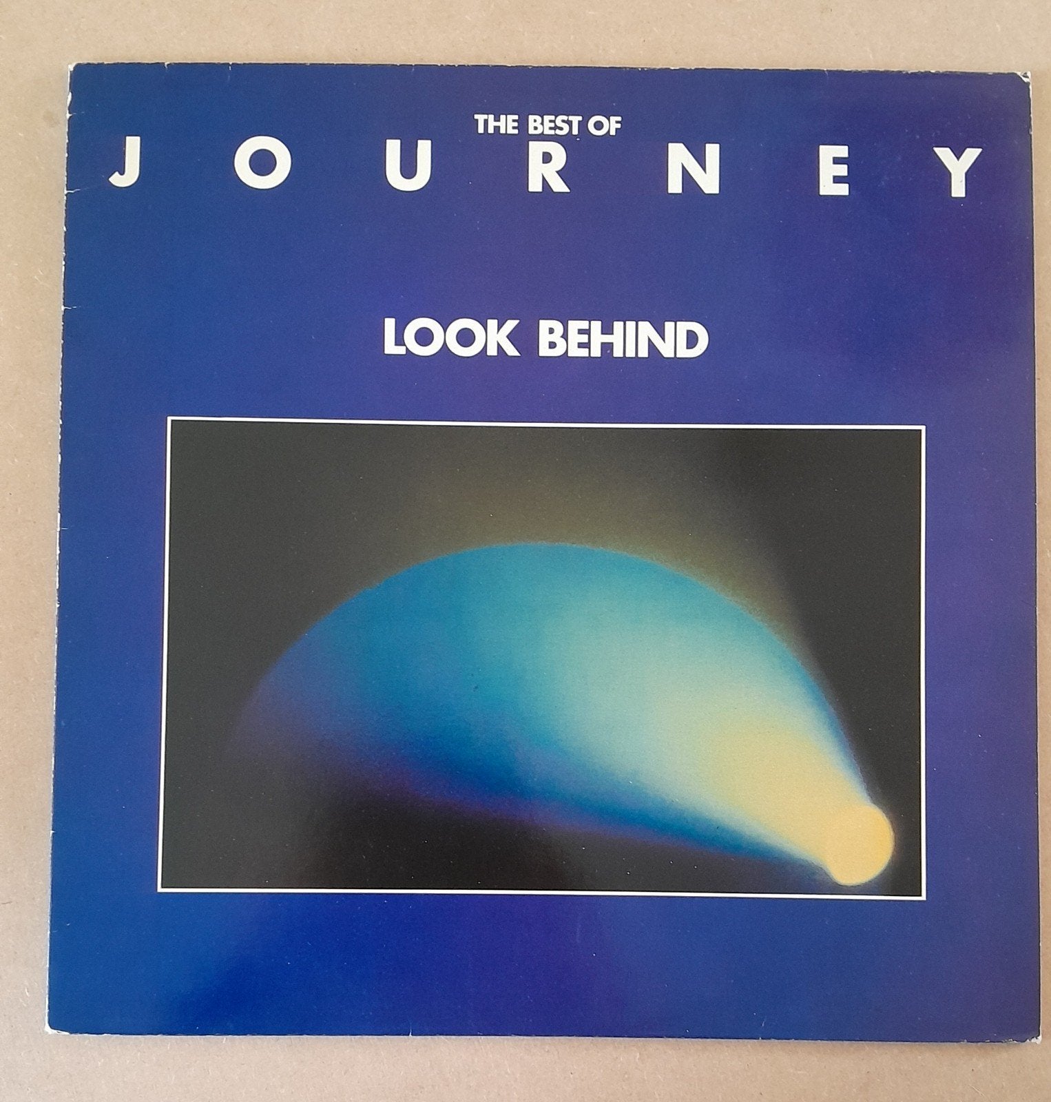 lp journey - look behind. the best of journey, Ophalen of Verzenden, Gebruikt, 12 inch, Poprock