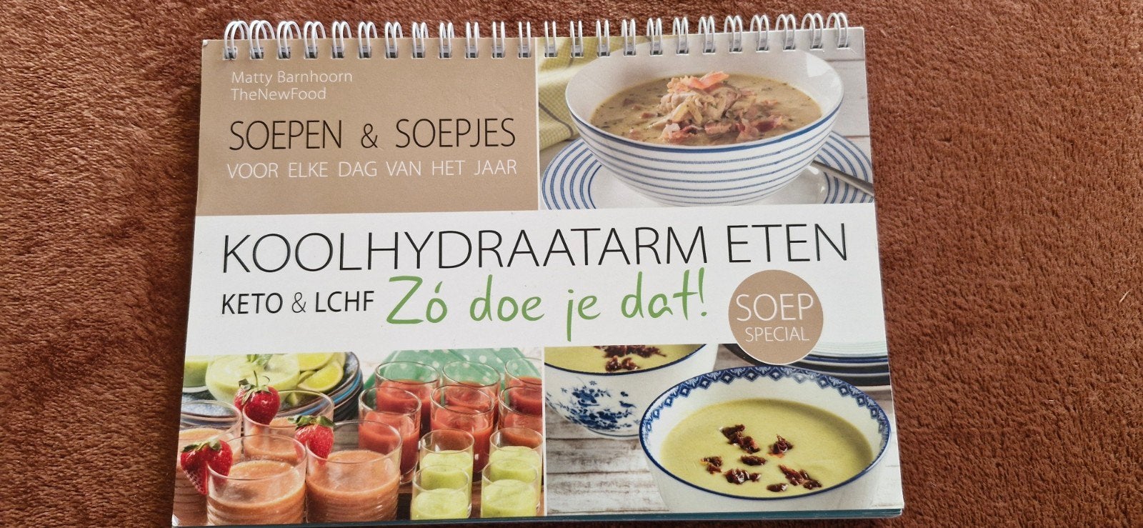 Koolhydraatarm Eten: Soepen & Soepjes - Keto & LCHF, Boeken, Gezond koken, Ophalen of Verzenden, Zo goed als nieuw, Overige gebieden
