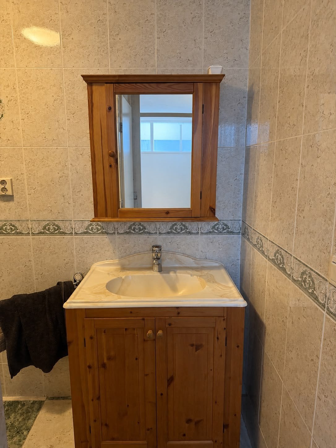 Wastafel inclusief meubel en spiegelkast, Ophalen