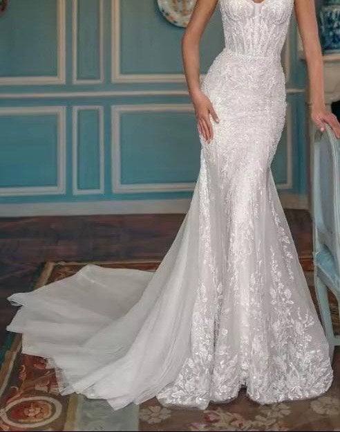 Elegante Zeemeermin Trouwjurk met Kant en Sleep, Ophalen, Nieuw, Wit, Trouwjurk
