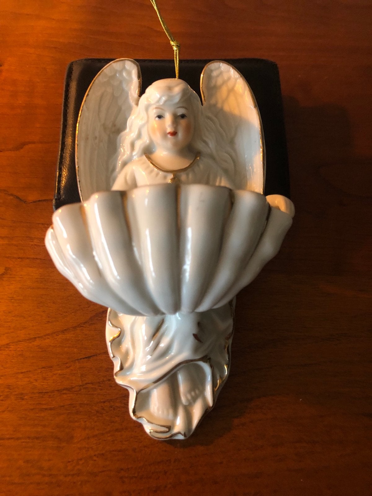 Wijwaterbakje engel met schelp - 16 cm hoog, Antiek en Kunst, Ophalen of Verzenden