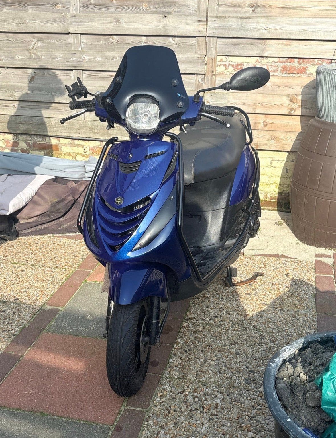 Piaggio Zip 50cc, Fietsen en Brommers, Ophalen, Zo goed als nieuw, Benzine, Zip