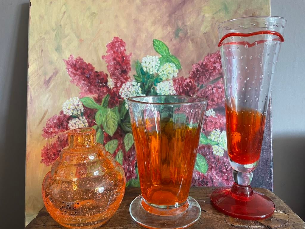 3 oranje glazen vaasjes, Oranje, Ophalen of Verzenden, Minder dan 50 cm, Glas