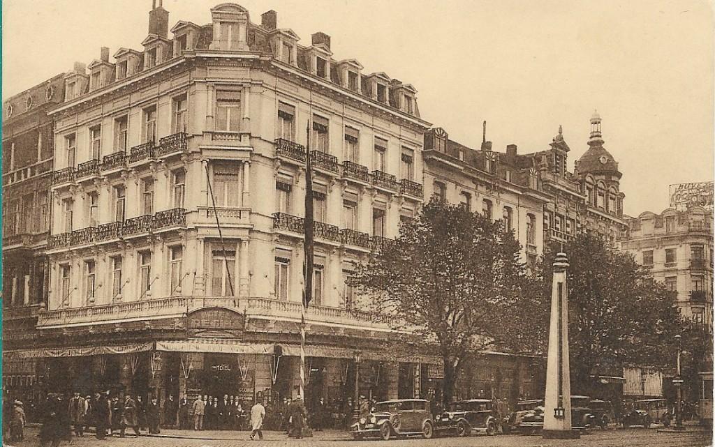 Antwerpen ca 1930 Hotel Regina Keyserlei 11 met veel mensen, Verzenden, 1920 tot 1940, Ongelopen, Antwerpen