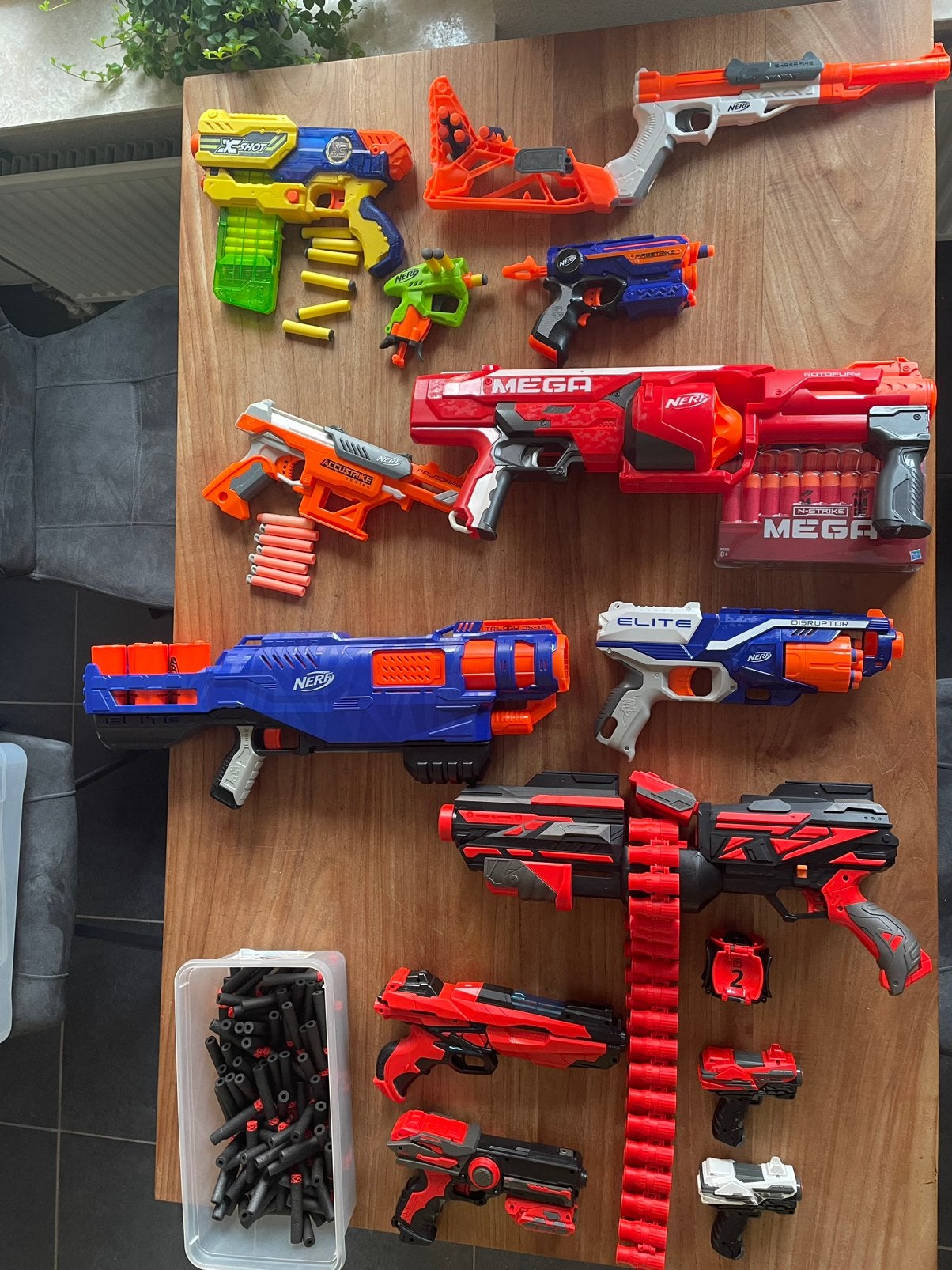 Nerf ea speelgoed pijltjes pistolen met pijltjes, Ophalen, Gebruikt