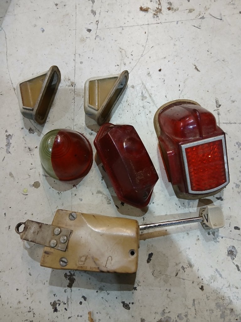 Vintage CITROEN 2CV 2 CV KAPJES VERLICHTING + schakelaar, Auto-onderdelen, Ophalen of Verzenden, Gebruikt, Citroën
