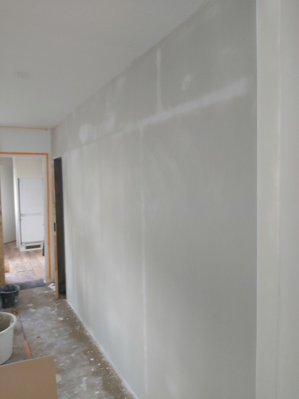 stukadoren / witten    voordelig/vakkundig