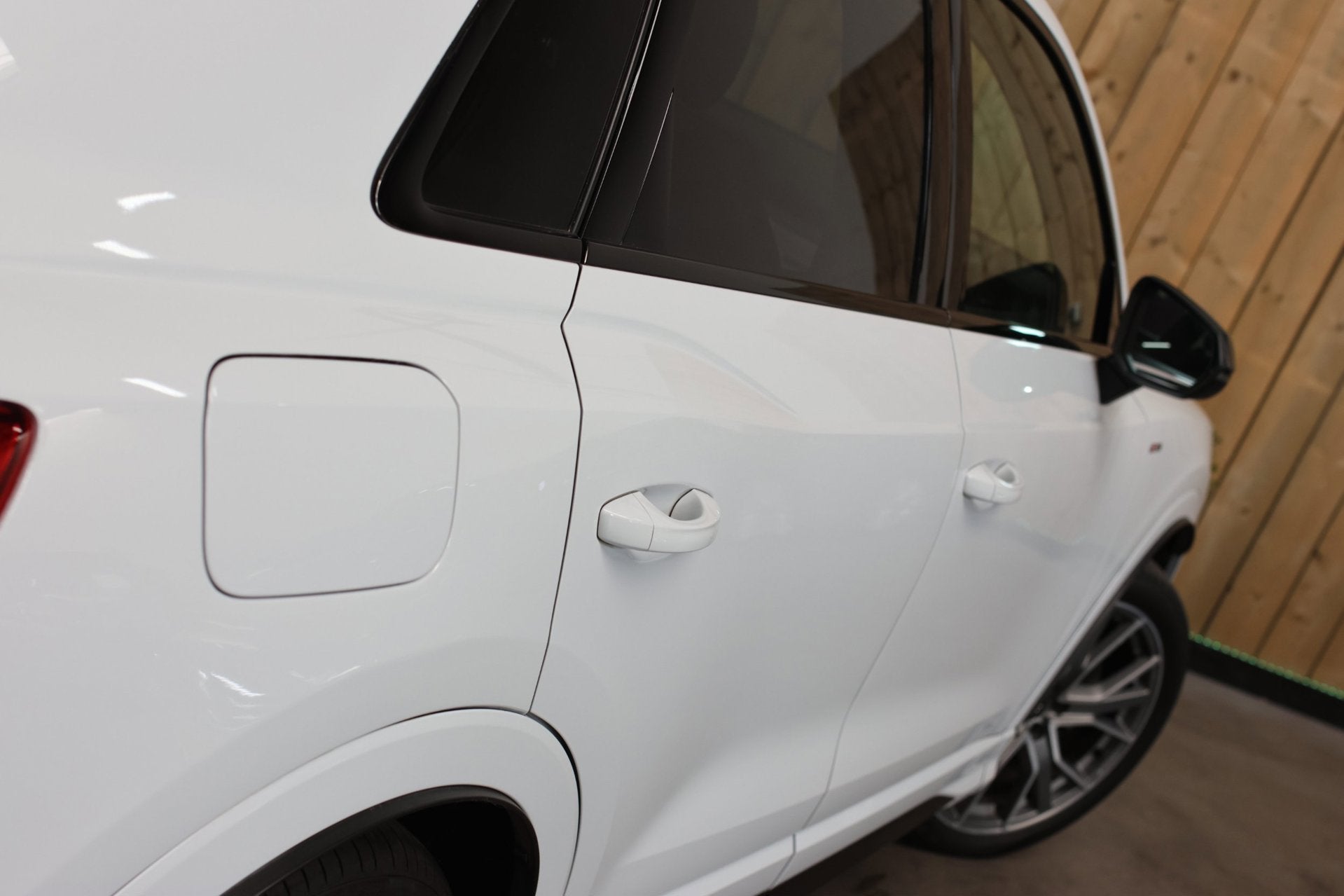 Foto 88 van Audi Q3 40 TFSI Quattro S-Line *Pano*360 Camera*Keyless*Trek