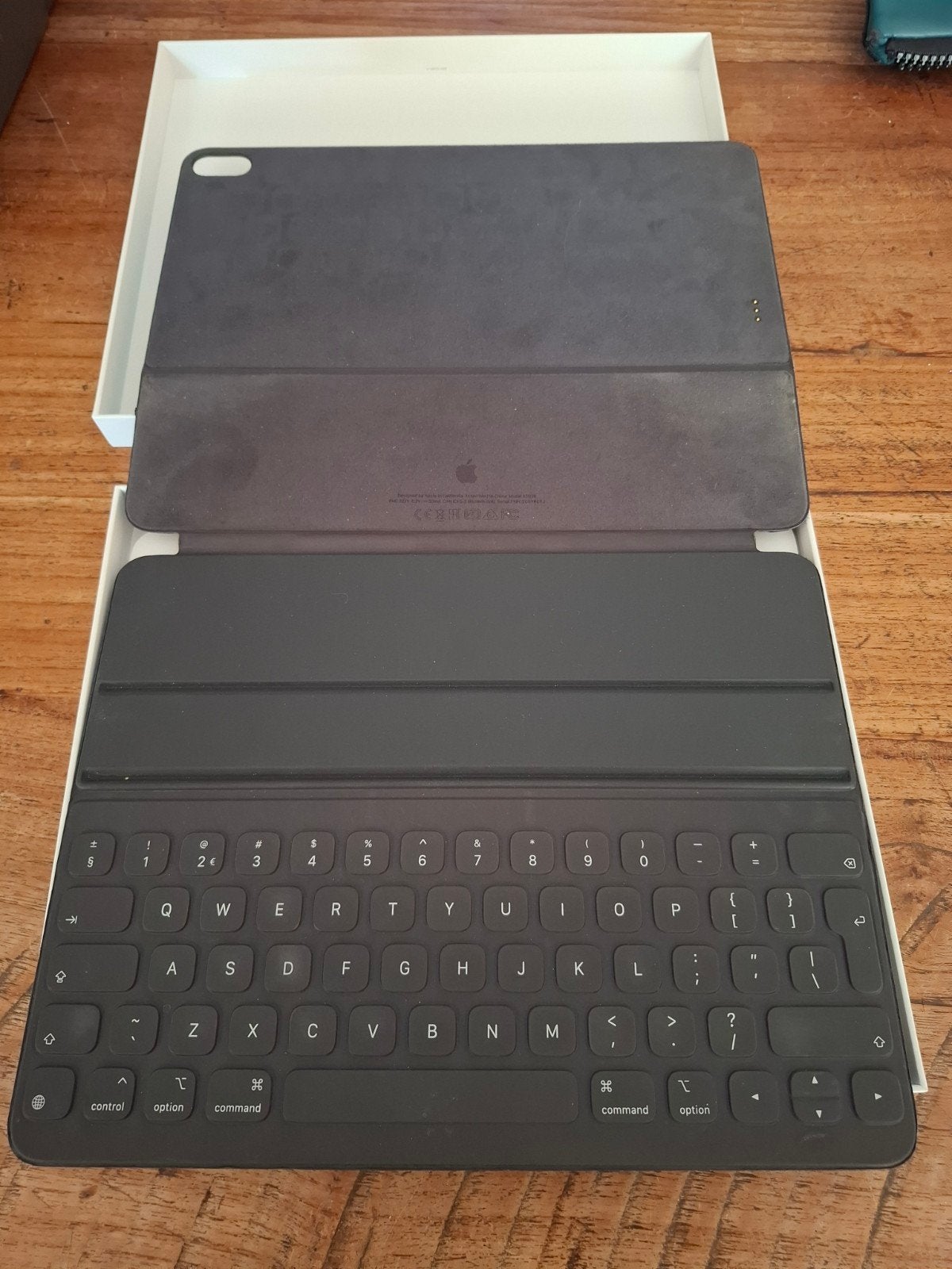 Apple Smart Keyboard Folio voor iPad Pro, Gebruikt, Verzenden, Verlichte toetsen, Draadloos