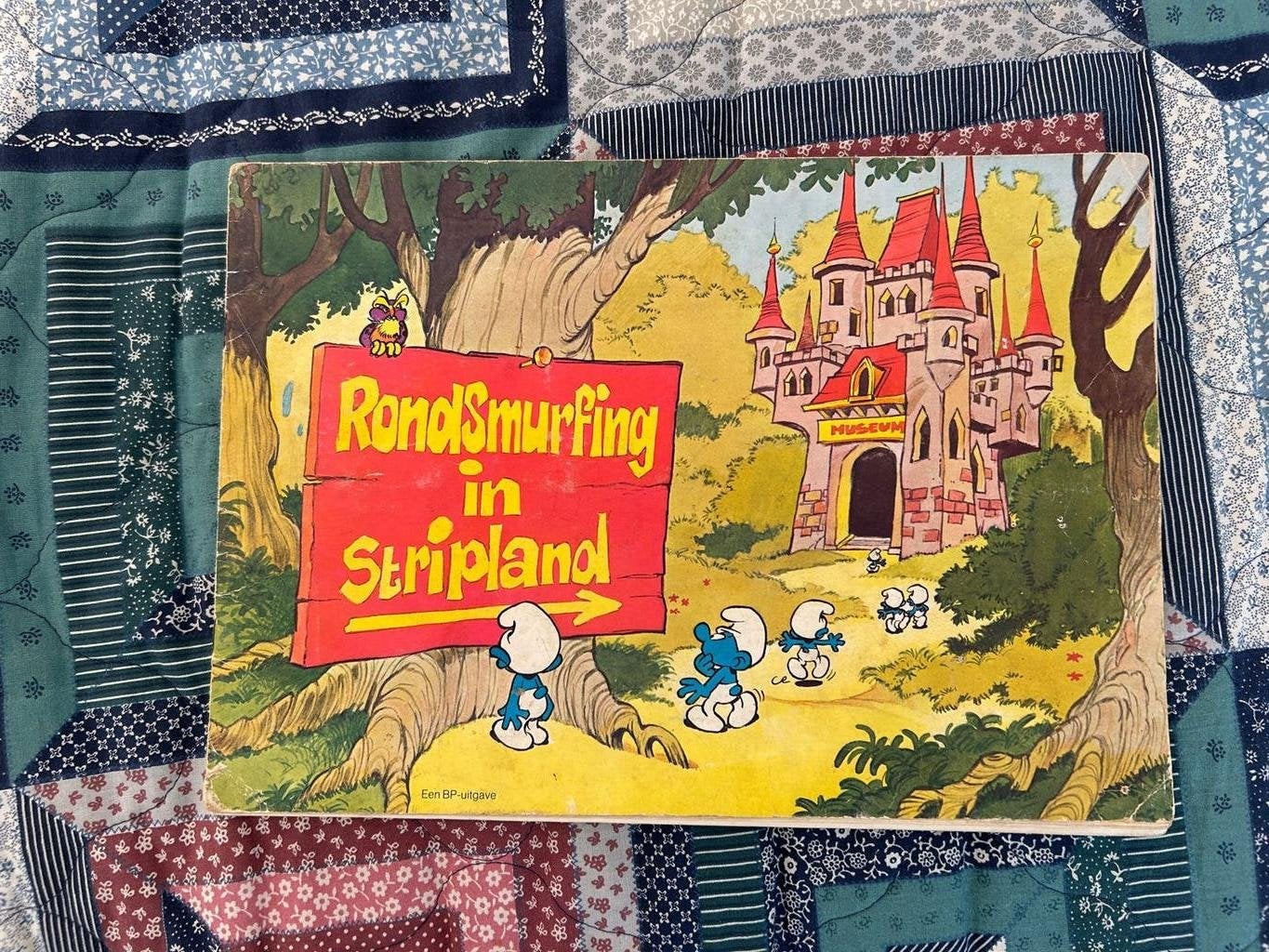 Smurfen: Rondsmurfing in Stripland - Vintage stripboek, Eén stripboek, Ophalen of Verzenden, Gelezen
