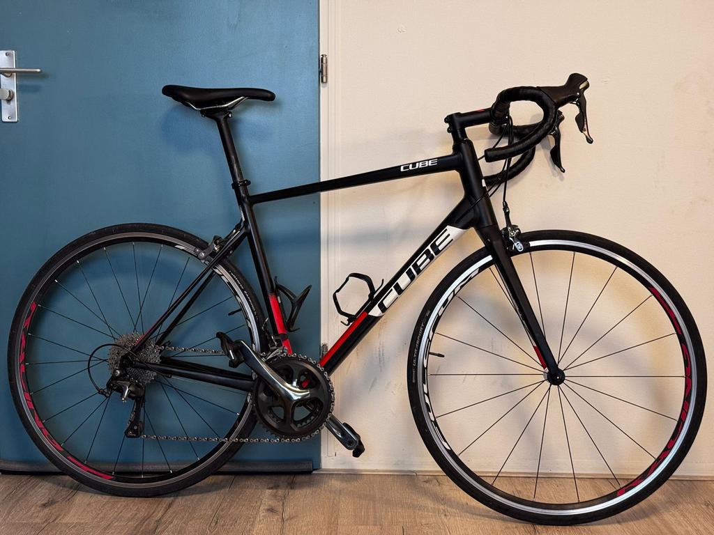 Cube Attain Race racefiets 2017, Fietsen en Brommers, 28 inch, Gebruikt, Aluminium, 15 tot 20 versnellingen