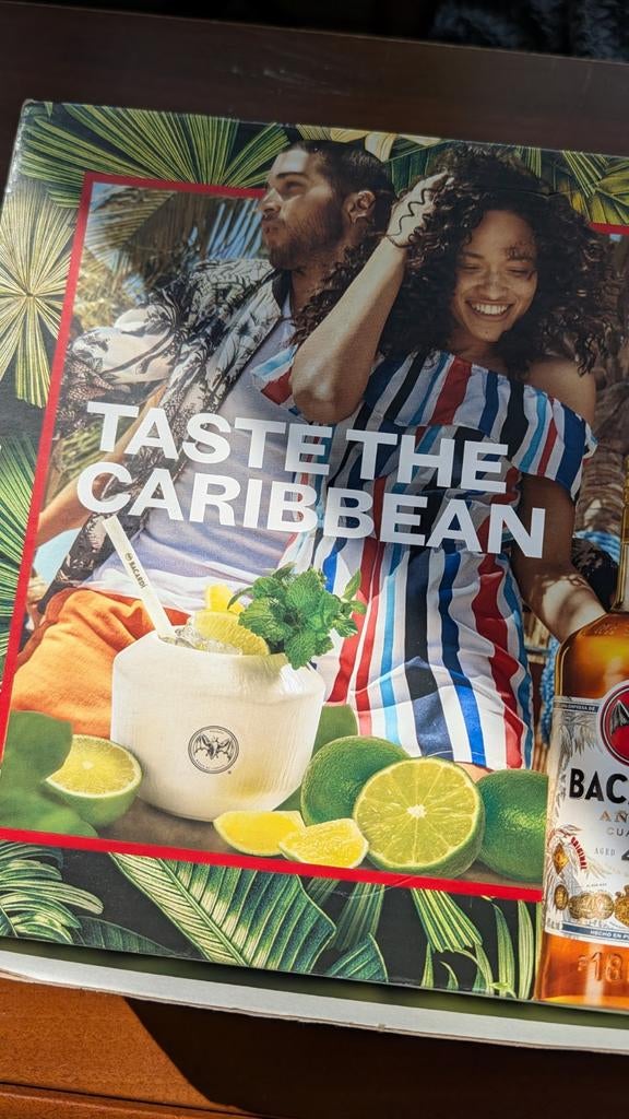 Hippe Bacardi bekers in kokosnoot stijl, Ophalen of Verzenden, Steen/keramiek, Wit, Overige merken