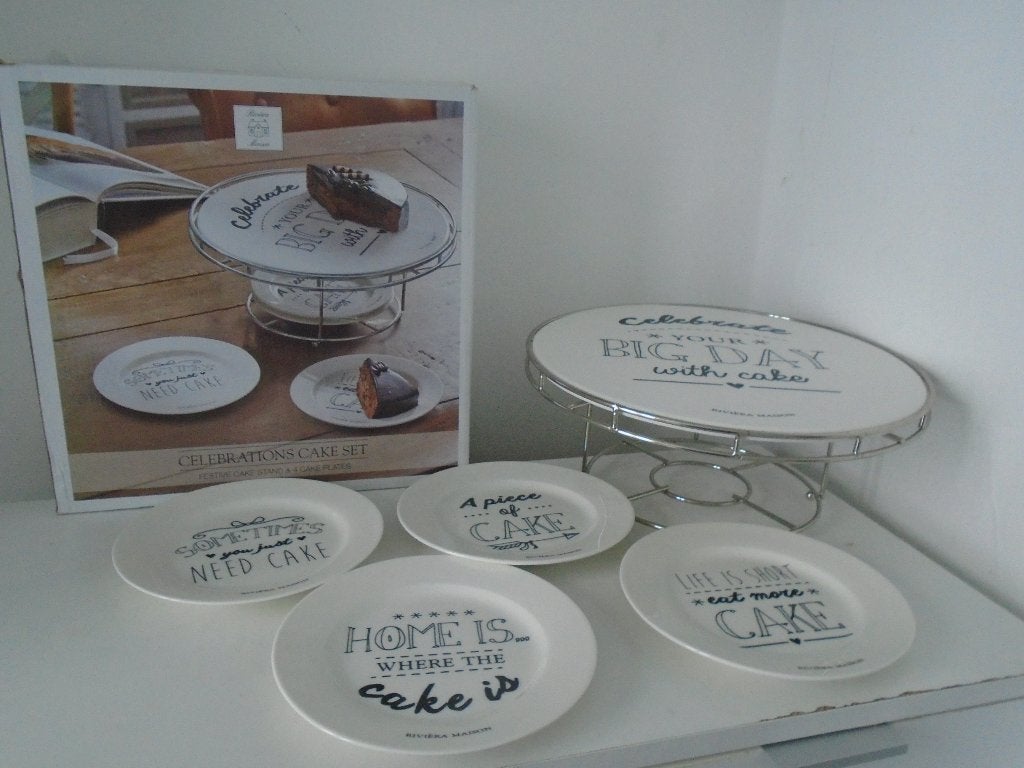 Riviera Maison Gebakset Cake Set Etagere en Borden Nieuw, Huis en Inrichting, Keuken | Servies, Nieuw, Ophalen of Verzenden, Bord(en)