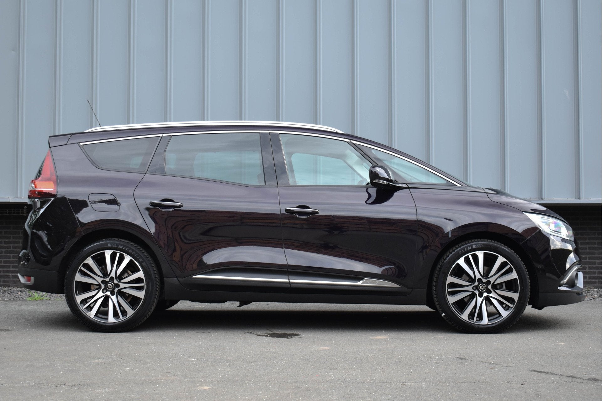 Renault Grand Scénic 1.3 TCe Initiale Paris | Trekhaak | Le, Auto's, Renault, Gebruikt, 4 cilinders, 1850 kg, 1465 kg