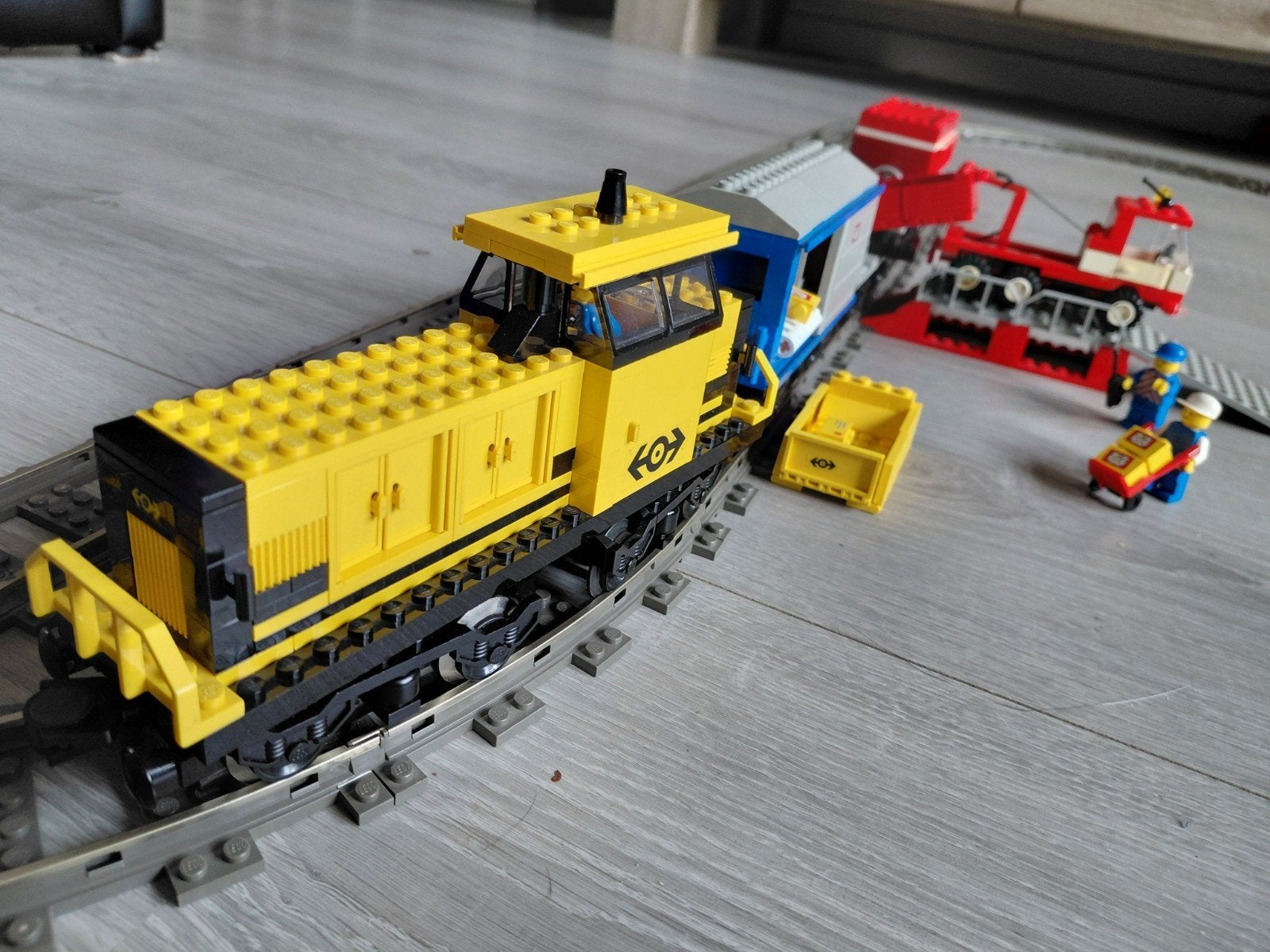 Complete LEGO Werktreinset met extra rails en spoorovergang, Ophalen of Verzenden, Inclusief instructies, Complete set, Lego