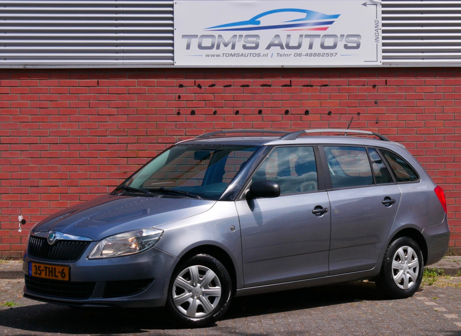 Skoda Fabia Combi 1.2-12V Fresh airco. entertainment scherm., Auto's, Voorwielaandrijving, Euro 5, Stof, Origineel Nederlands