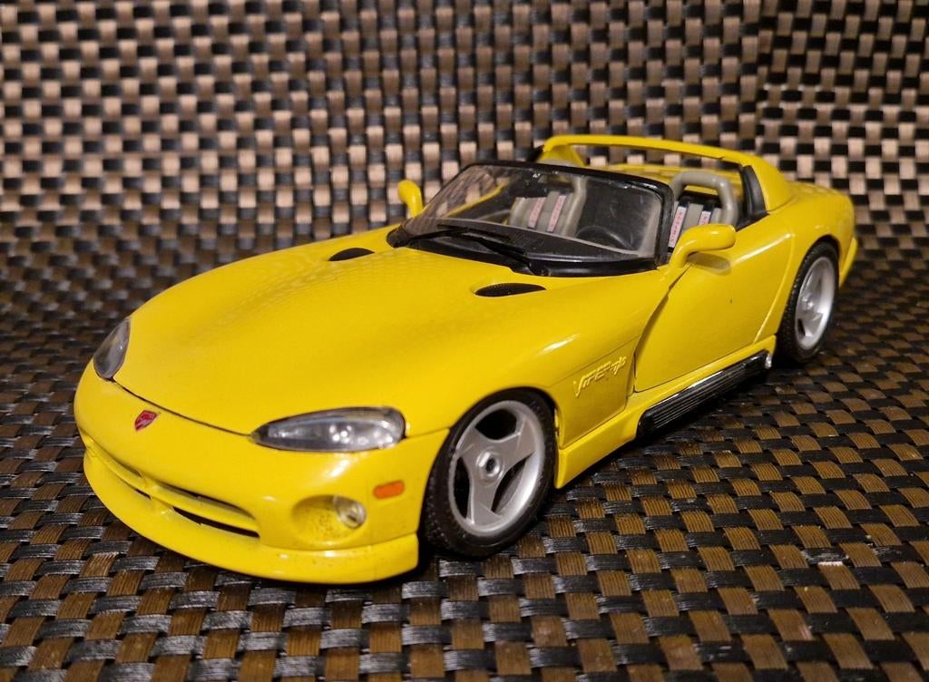 Dodge Viper RT/10, Ferrari 456GT, Porsche 911 Carrera, 1op18, Hobby en Vrije tijd, Modelauto's | 1:18, Verzenden, Zo goed als nieuw