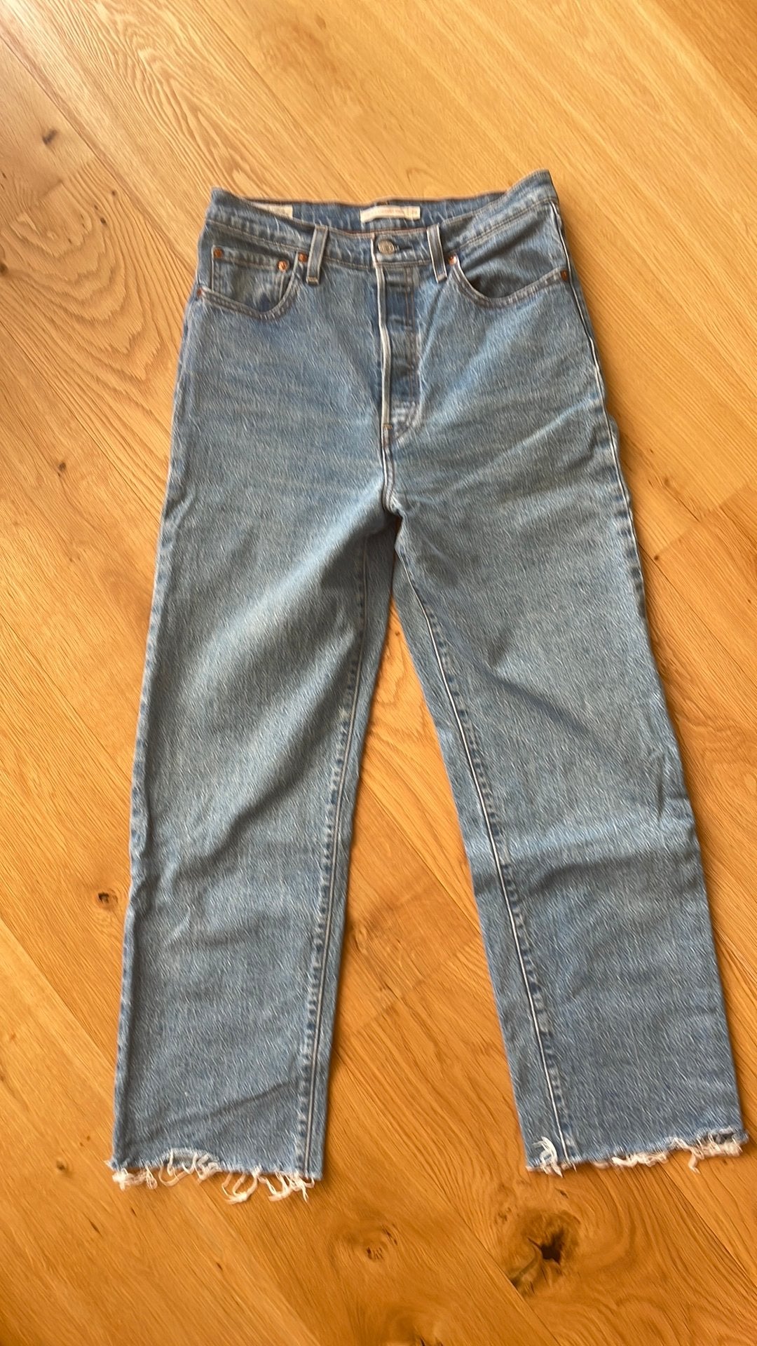 Levi’s ribcage jeans mt 29, Kleding | Dames, Spijkerbroeken en Jeans, Ophalen of Verzenden, Zo goed als nieuw, Blauw, W28 - W29 (confectie 36)