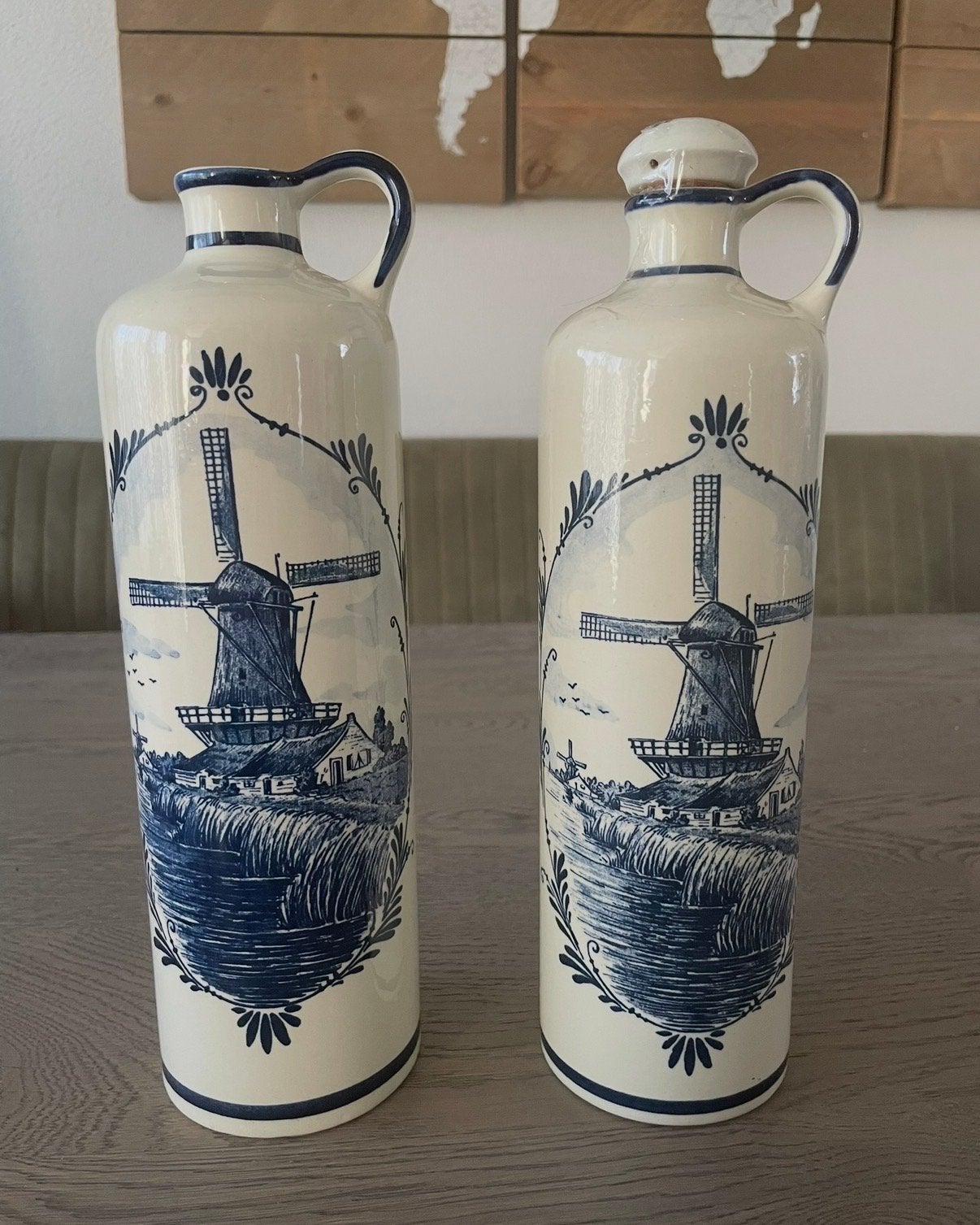 Set van 2 Delft Blauw BOLS flessen - Molen en Bloemen, Antiek en Kunst, Ophalen of Verzenden