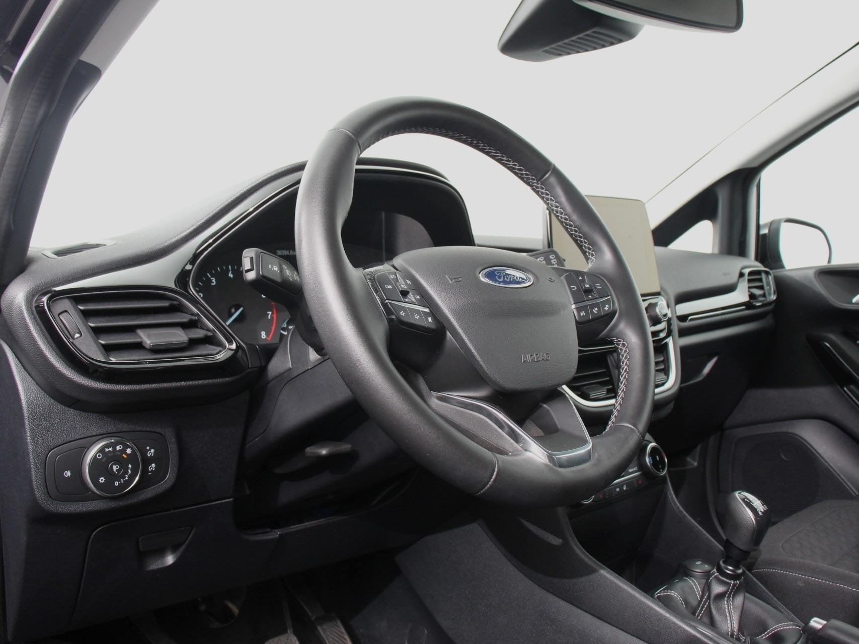 Ford Fiesta 1.0 125pk Titanium Navigatie Climate control Led, Voorwielaandrijving, Gebruikt, Euro 6, 1133 kg