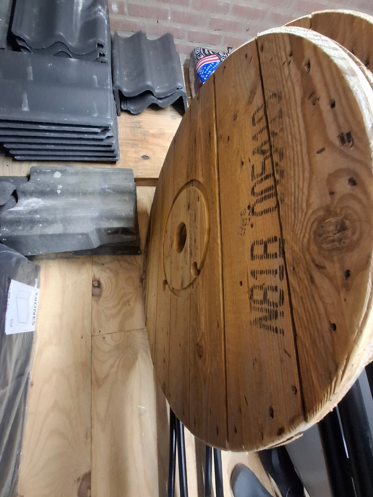 1x sta tafel met haspelblad, Ophalen, Zo goed als nieuw
