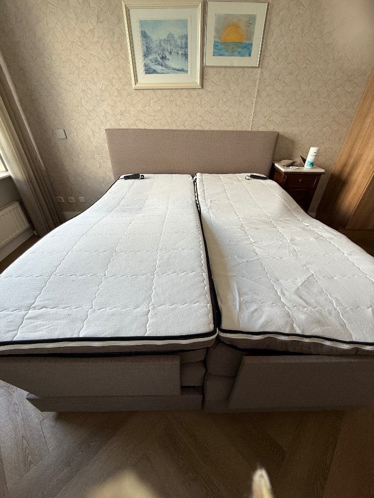 Boxspring elektrisch hoog-laag, Ophalen, Gebruikt, Bruin, 210 cm
