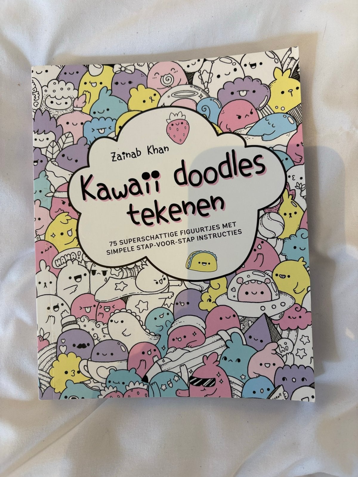 Kawaii Doodles Tekenen - Leer 75 schattige figuurtjes tekene, Ophalen, Zo goed als nieuw, Boek of Gids