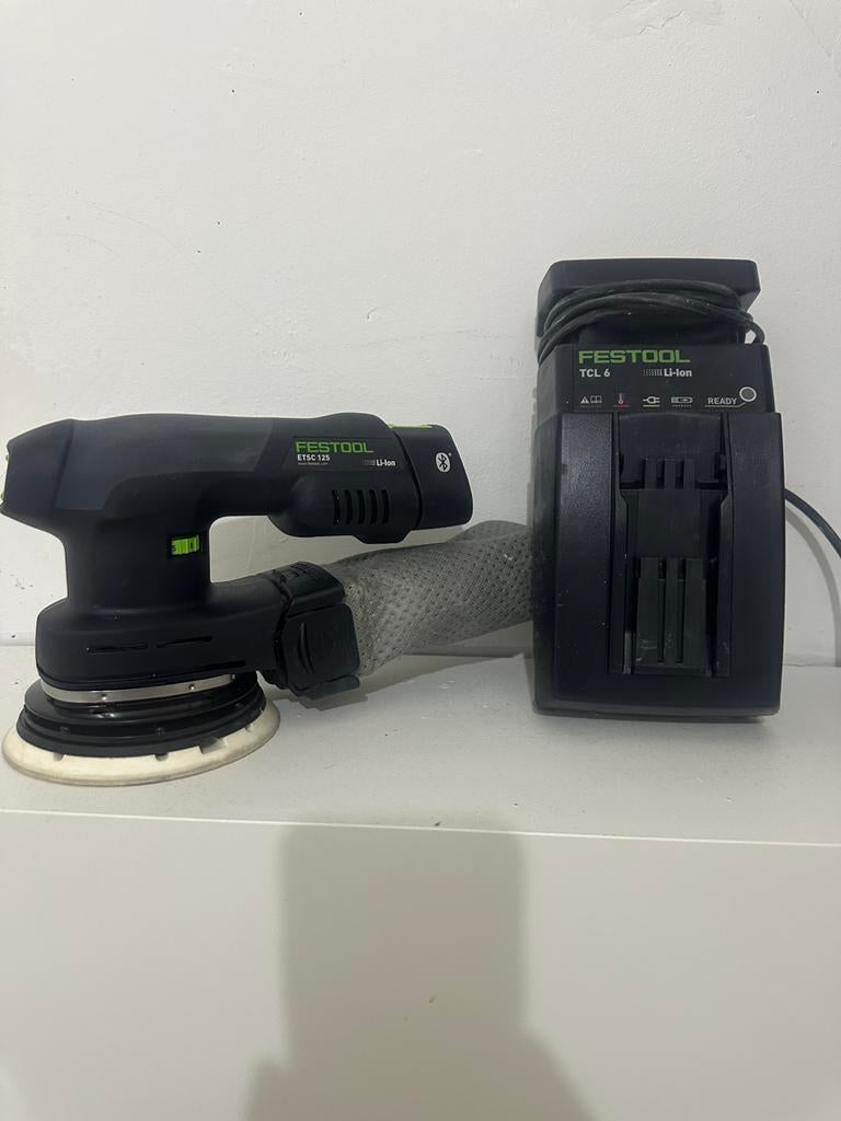 Festool schuurmachine, Doe-het-zelf en Verbouw, Gereedschap | Schuurmachines, Ophalen, Zo goed als nieuw, Minder dan 600 watt