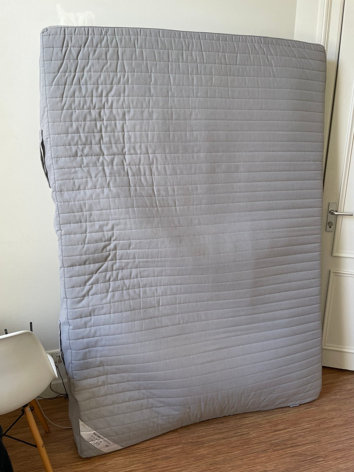 Sultan Harestua matras + Lattenbodem Luroy Ikea 140x200, Ophalen, Gebruikt, Tweepersoons, 140 cm