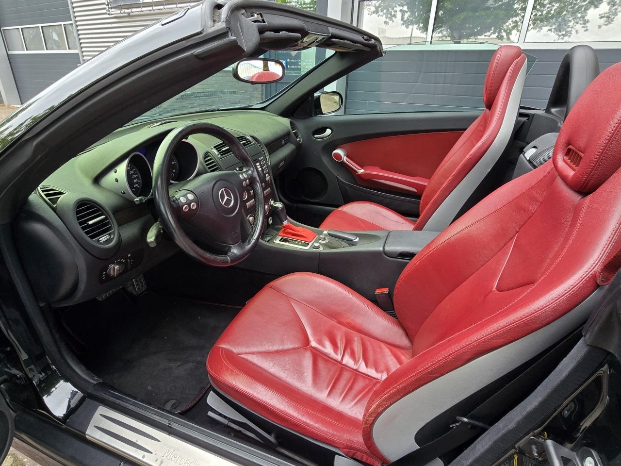 Mercedes-Benz SLK SLK200 Kompressor YOUNTIMER (bj 2004), Auto's, Automaat, 1796 cc, Bedrijf, 2 stoelen