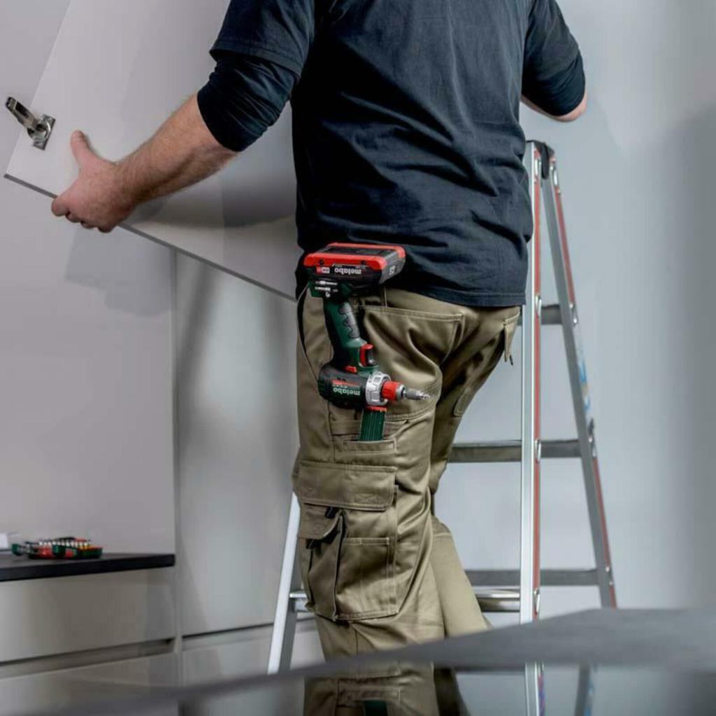 Metabo - BS 18 L BL Q accu schroefboormachine 18V 4ah -  New, Doe-het-zelf en Verbouw, Gereedschap | Boormachines, Ruilrijk, Zo goed als nieuw