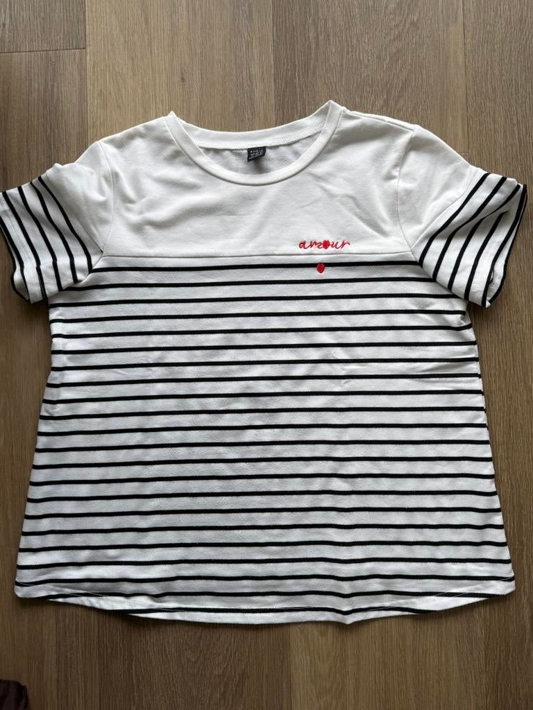 Fijn wit met zwart gestreept shirtje van Shein maat M, Maat 38/40 (M), Overige kleuren, Ophalen of Verzenden, Korte mouw