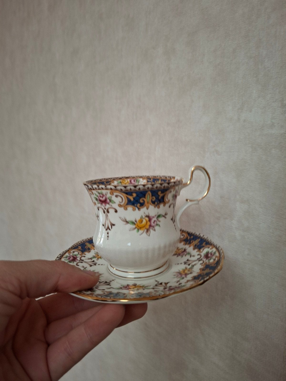 Engels Queen's servies Kenilworth kop en schotel Kobalt, Ophalen of Verzenden