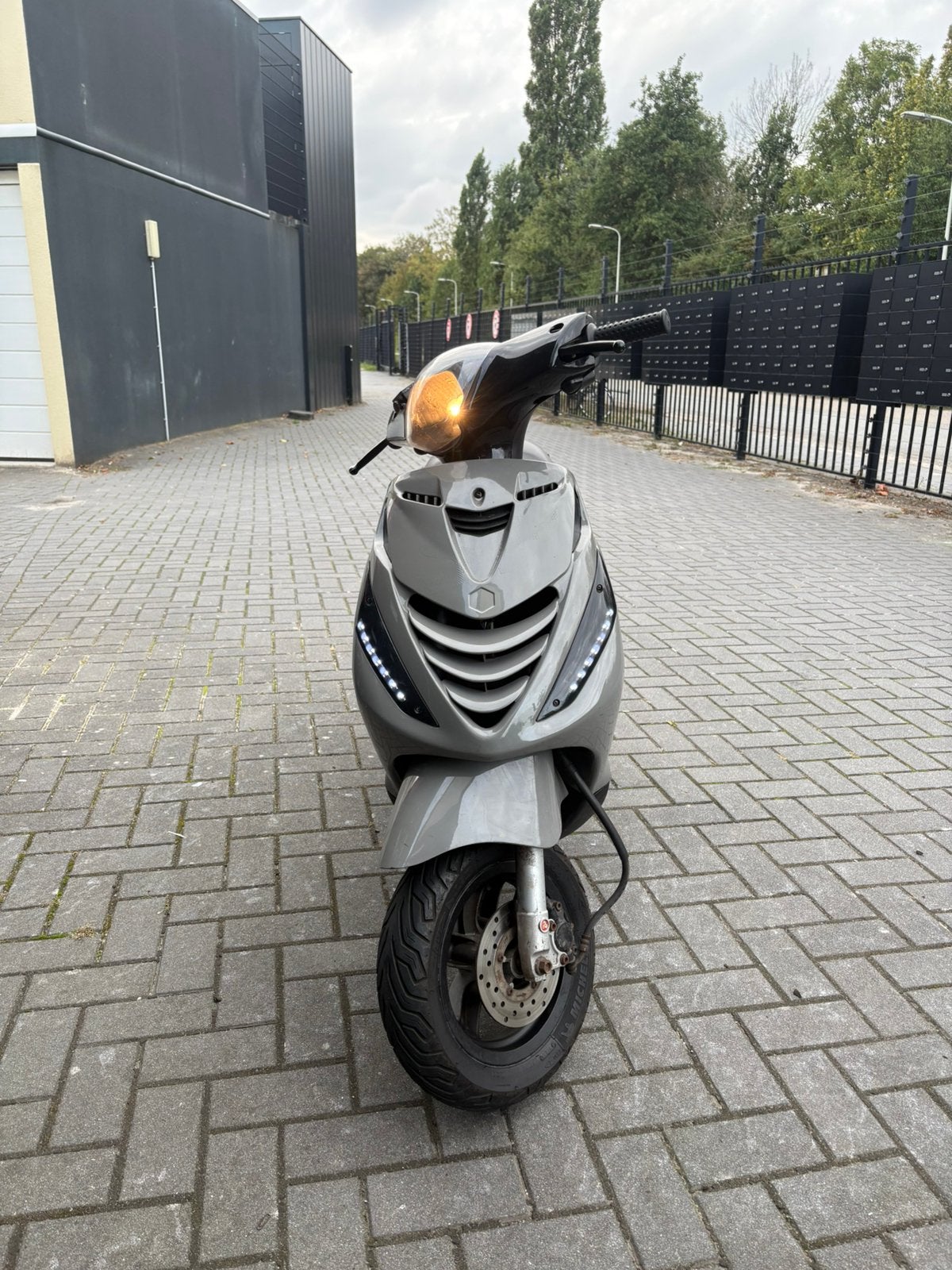 Mooie piaggio zip 2011 snor, Ophalen of Verzenden, Zo goed als nieuw, Benzine
