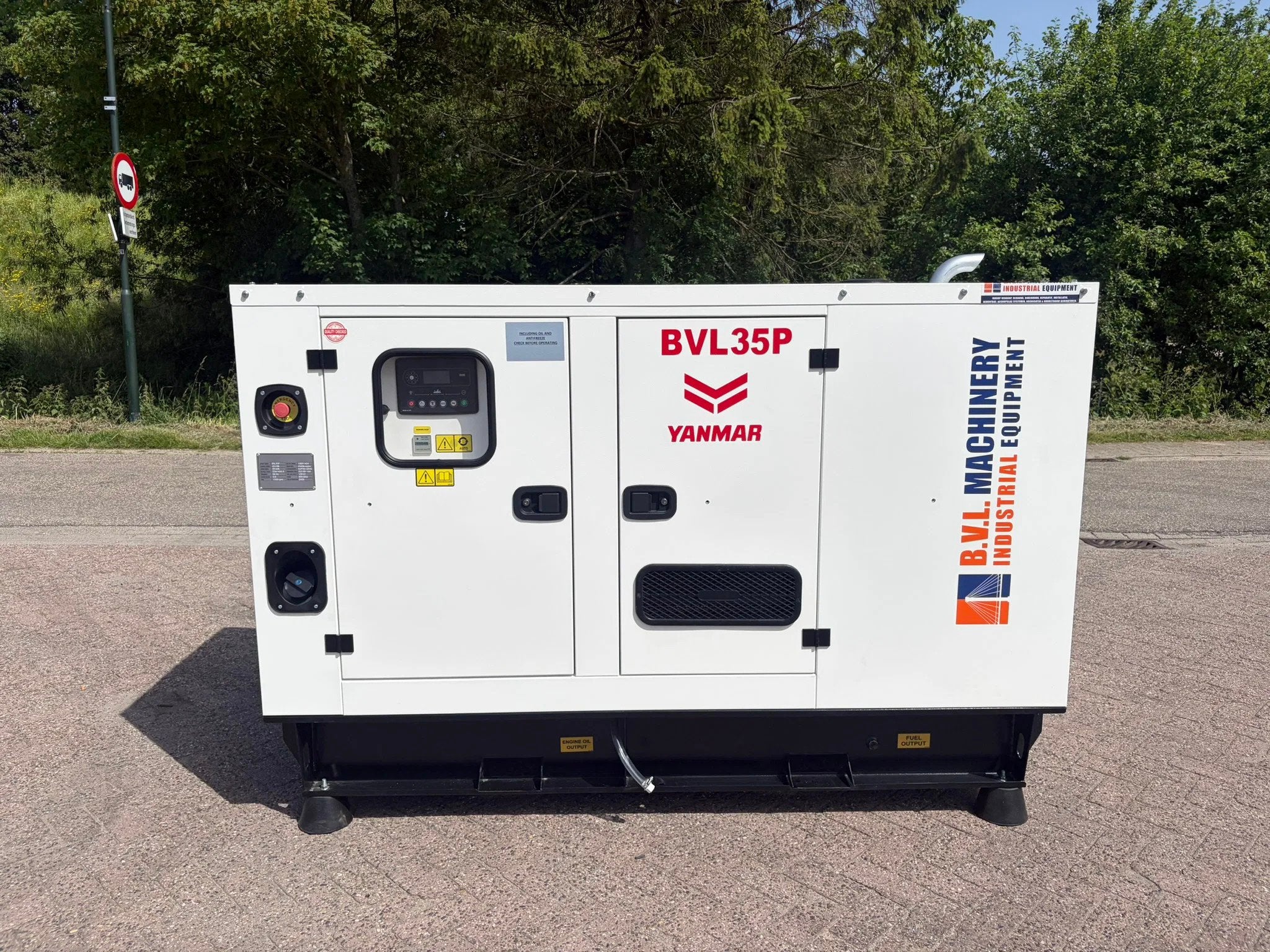 Yanmar 35 kVA Yanmar Mecc Alte aggregaat generatorset New!