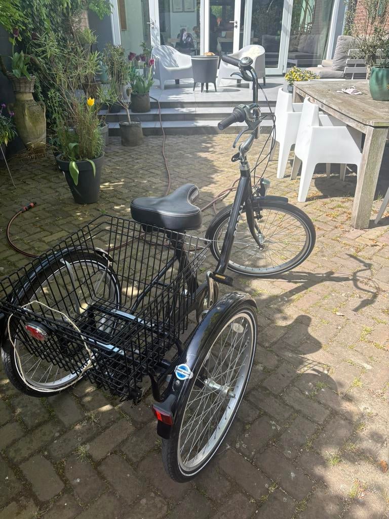 Driewieler volwassene, Fietsen en Brommers, Ophalen, Zo goed als nieuw, Trommelrem